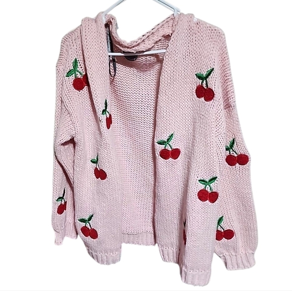 Arula Cherry Chunky Knit Cardigan Sweater | Size 3X | Fall Ready - Picture 2 of 8
